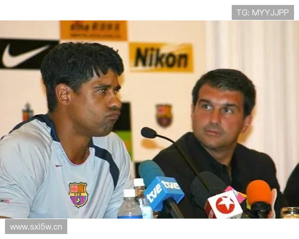 曾与拉波尔塔同桌巴萨临时主席